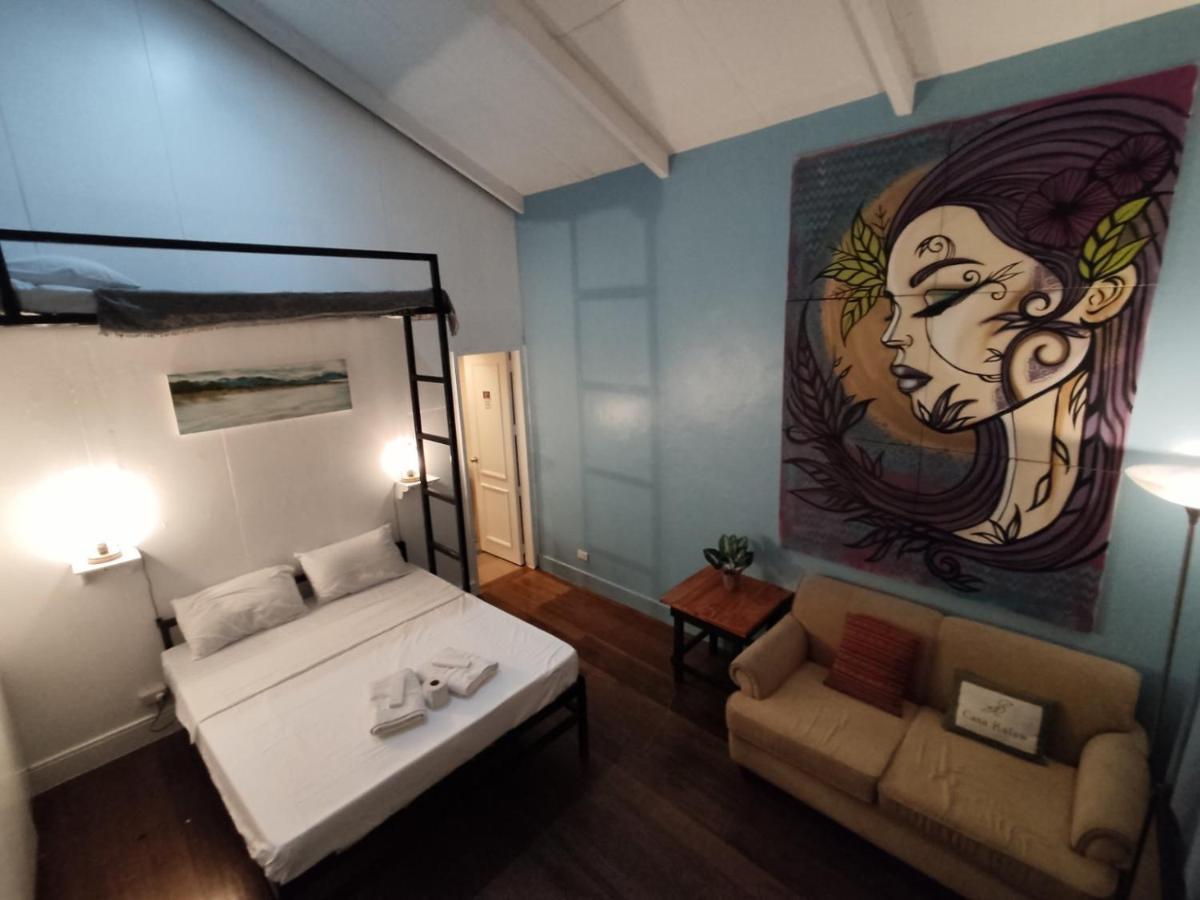 Baybayin Hostel - Pasay Close To Airport Екстер'єр фото
